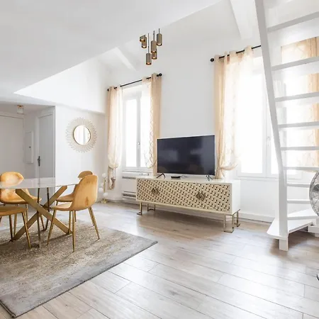 Apartment Lb Vacation I Beautiful Center & Renovated Duplex Minutes From Beaches & Palais