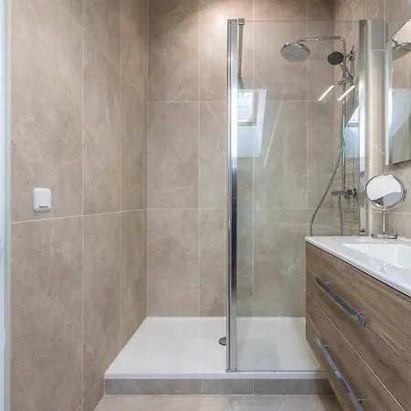 Lb Vacation I Beautiful Center & Renovated Duplex Minutes From Beaches & Palais Apartment Cannes